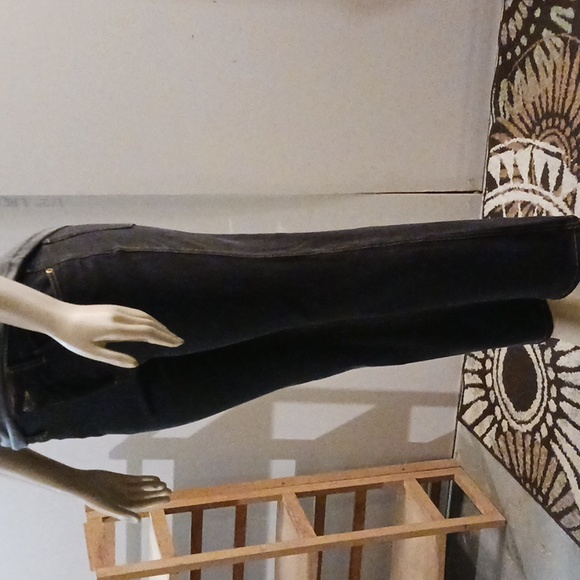 Black Coldwater Creek Natural Fit boot cut jeans Sz 10P - Picture 2 of 15